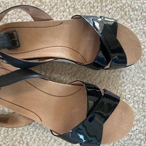 ugg black sandles